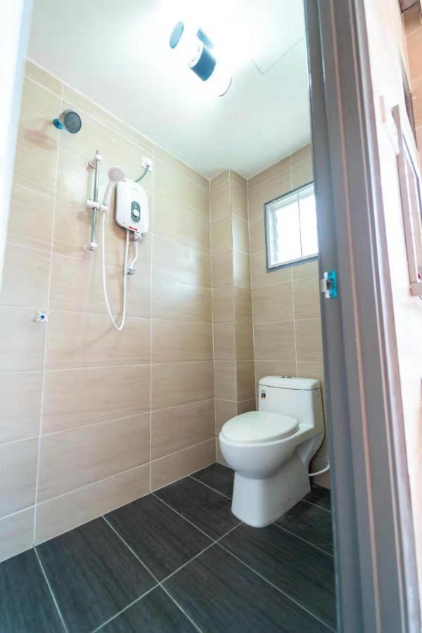 Star Light Homestay Sitiawan Ngoại thất bức ảnh