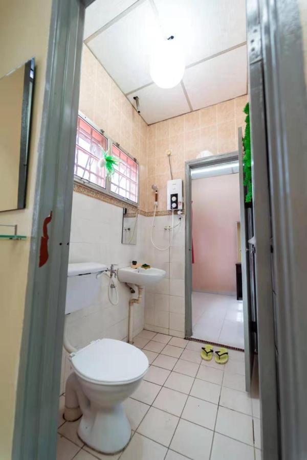 Star Light Homestay Sitiawan Ngoại thất bức ảnh